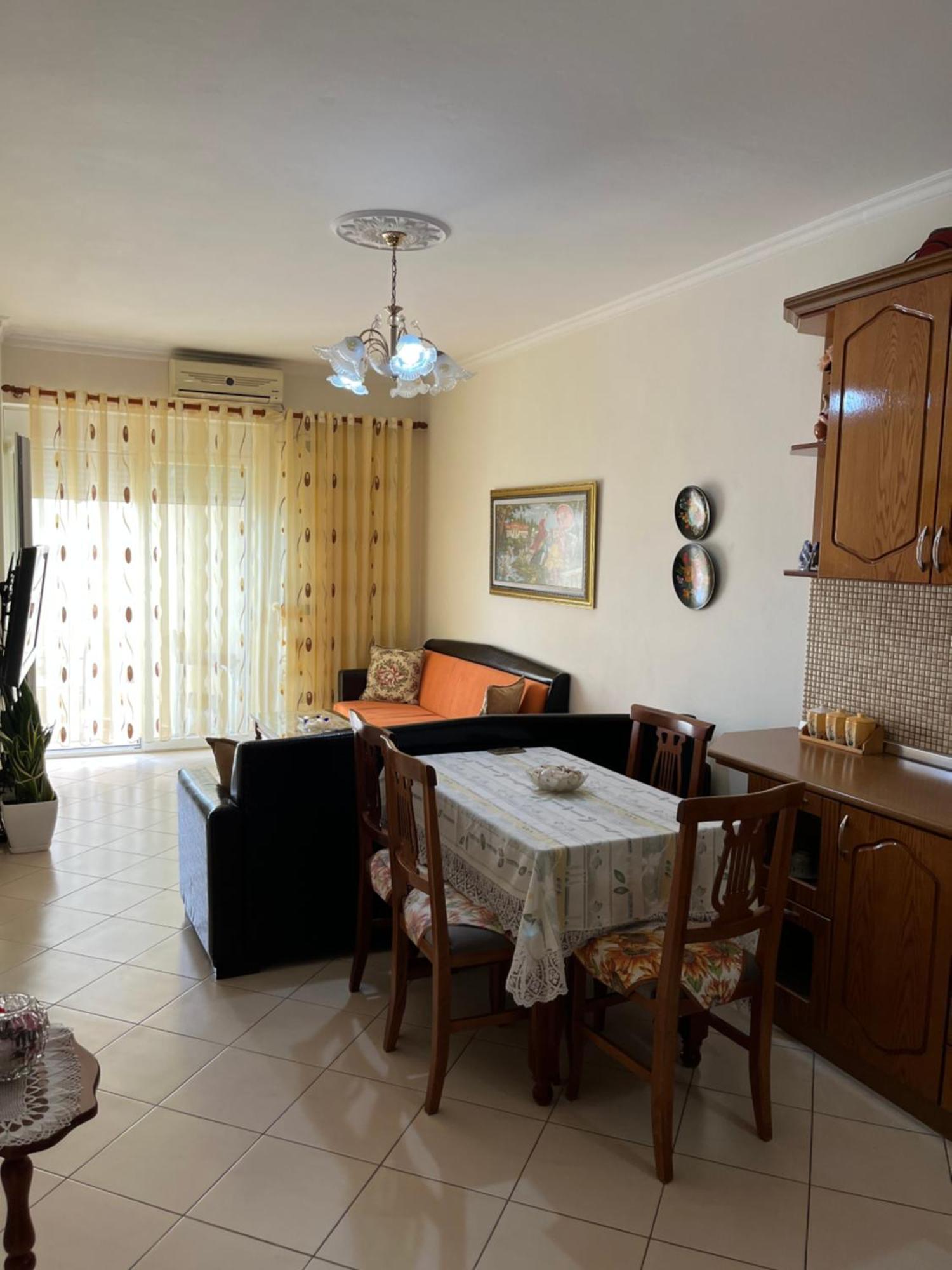 Sea View Apartment Vlorë Buitenkant foto