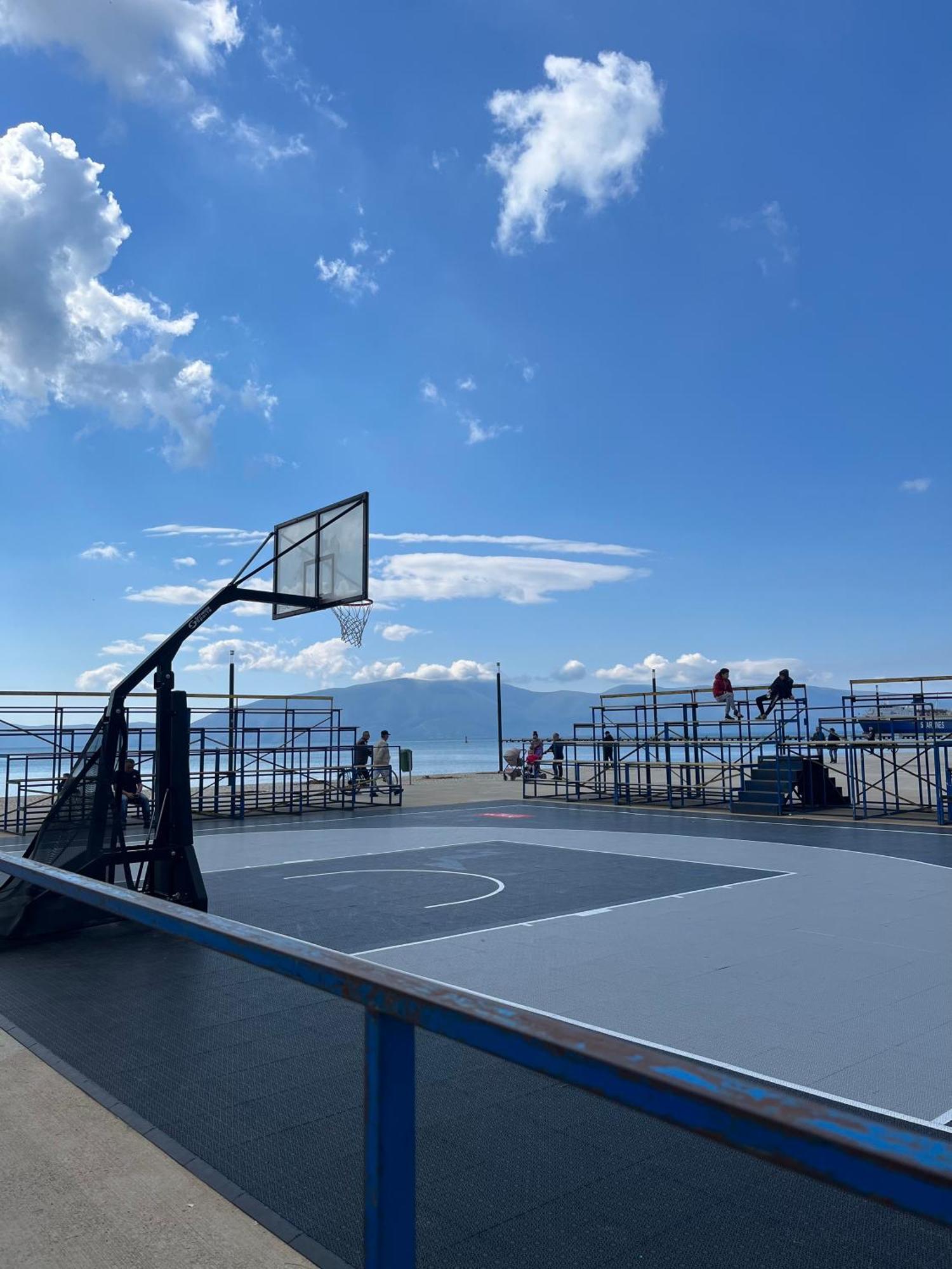 Sea View Apartment Vlorë Buitenkant foto